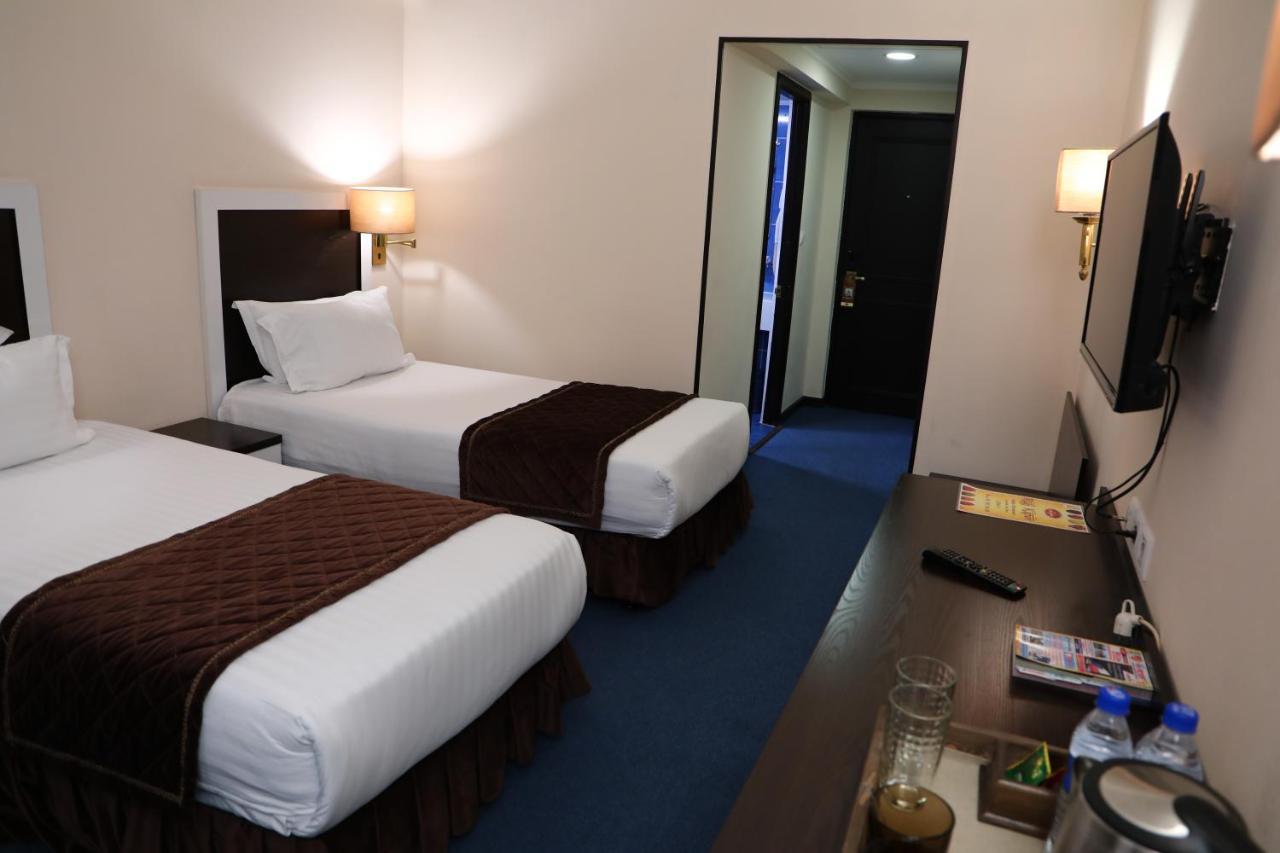 Le Grande Plaza Hotel Taskent Exterior foto